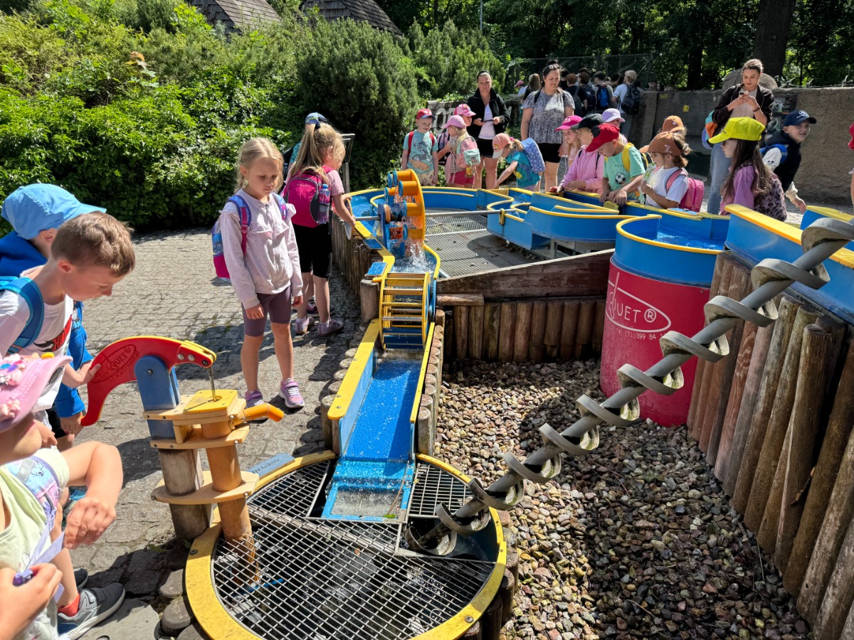 ZOO